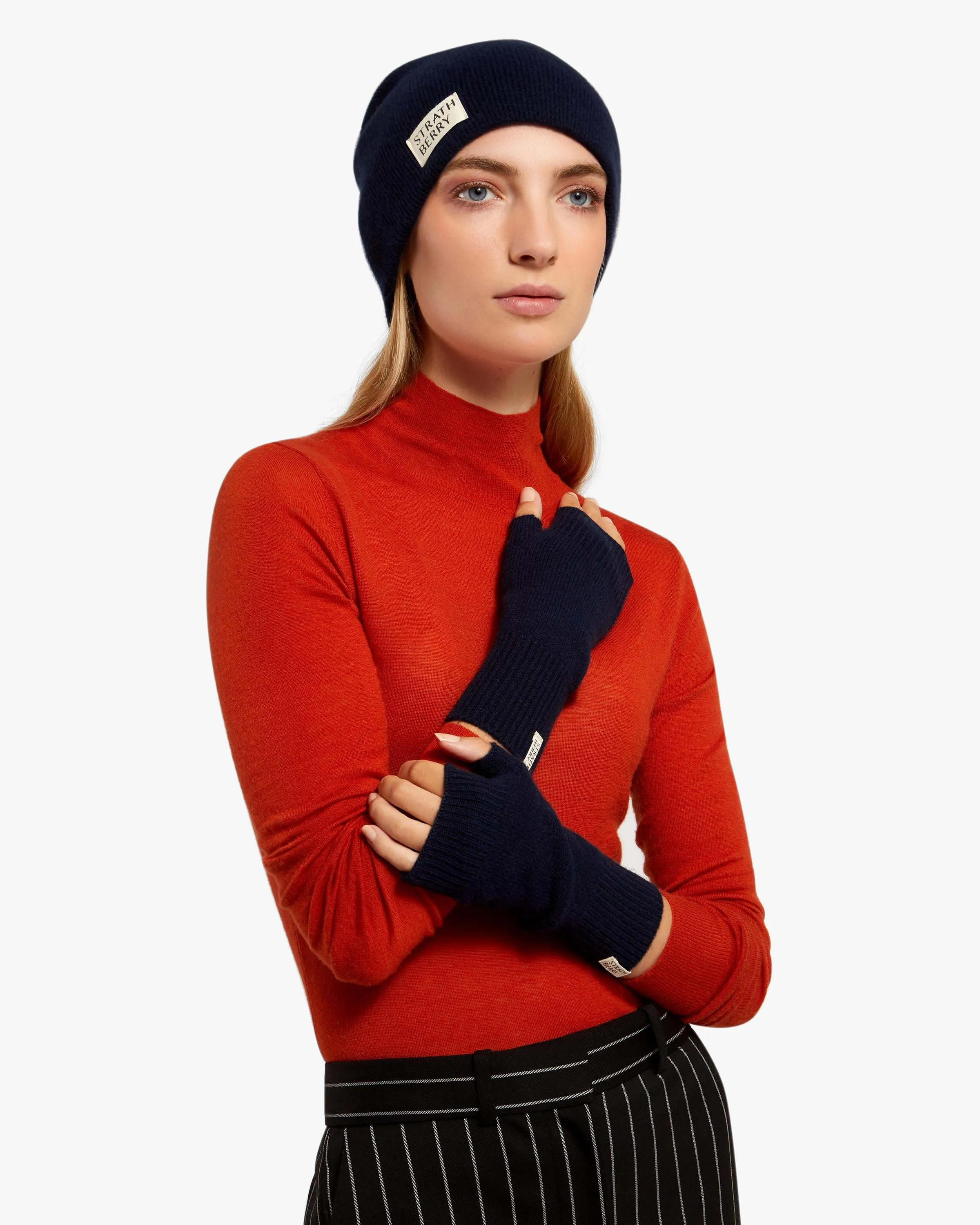 100% Cashmere Ribbed Beanie - Navy