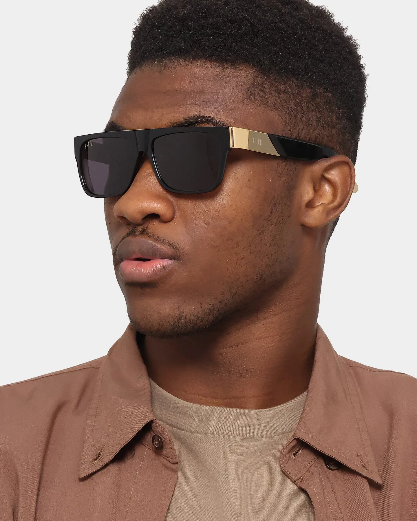 22 Sunglasses Black/gold