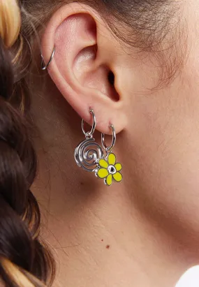 A Small Gesture Earring - yellow