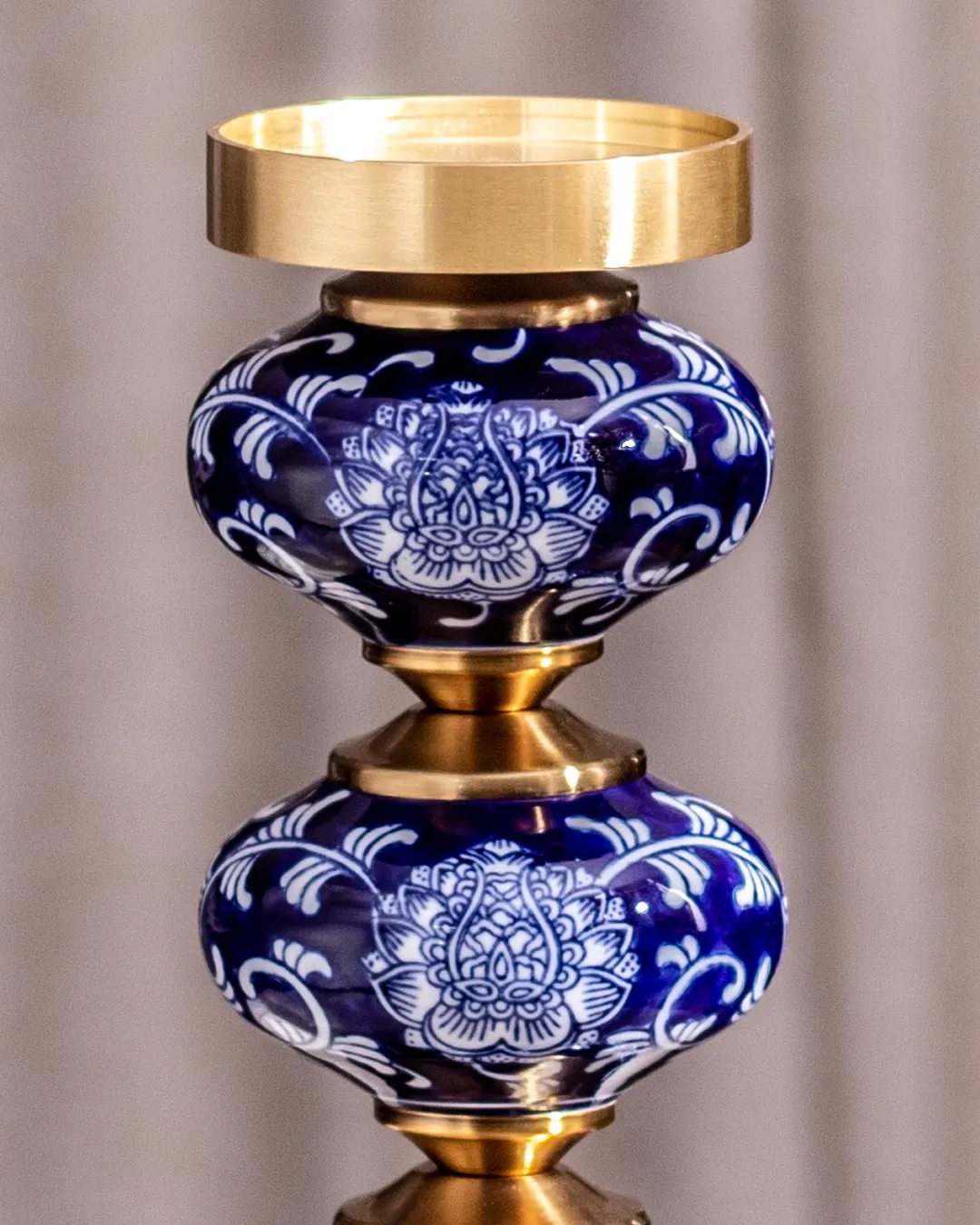 'Chrysanthemum' Ming Pillar Candle Holder - Large