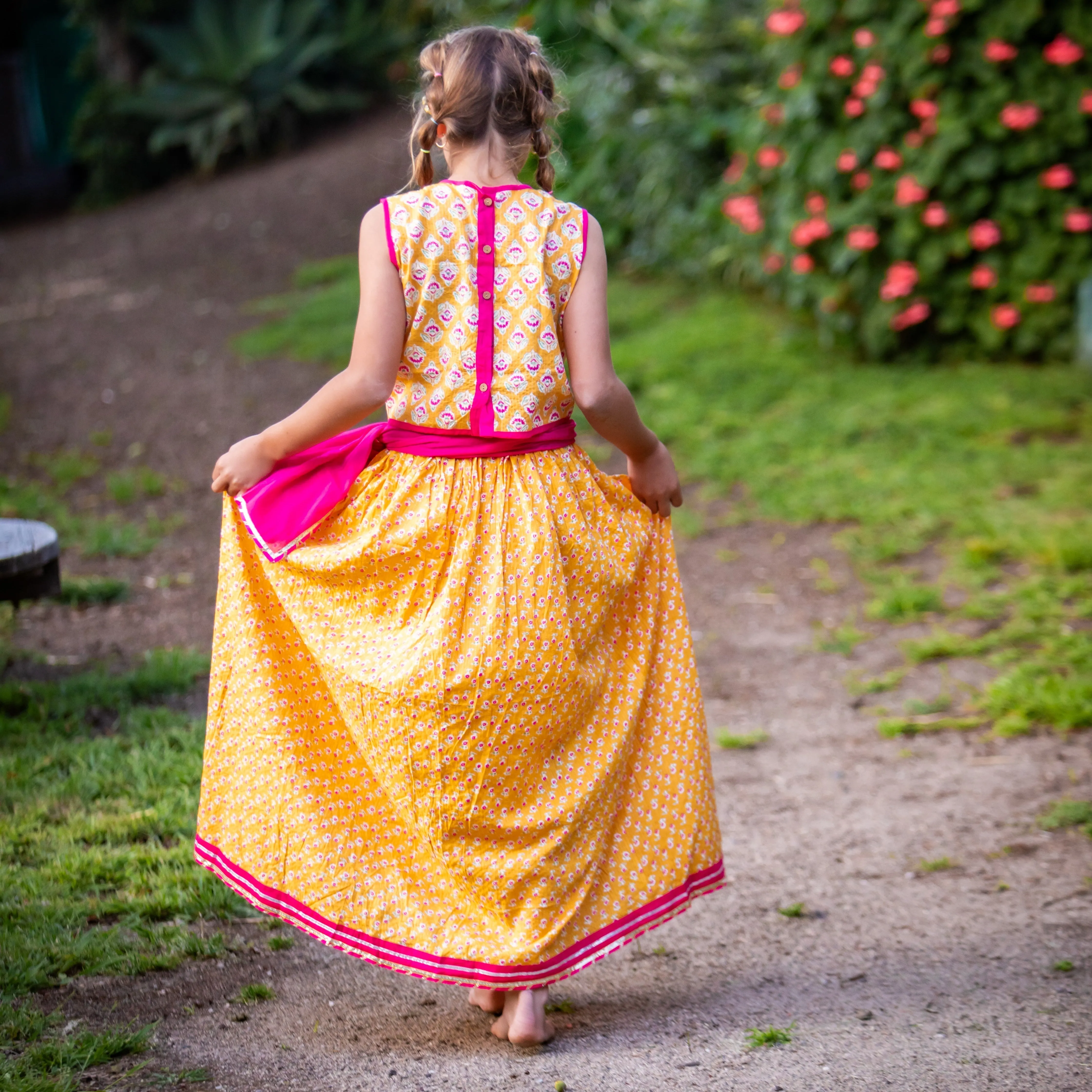 Divya Lehenga