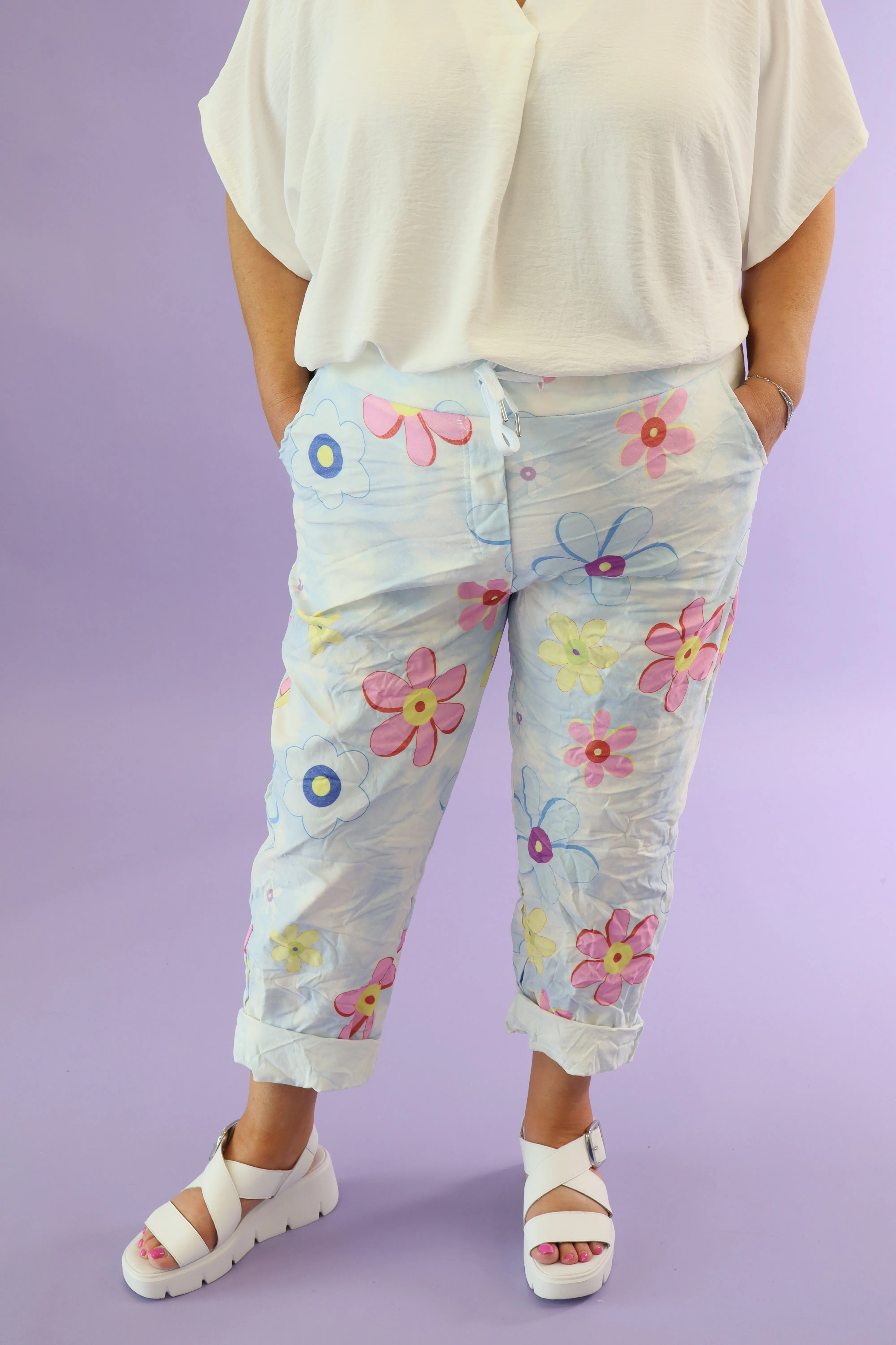 Haven Jogger in Blue Daisies