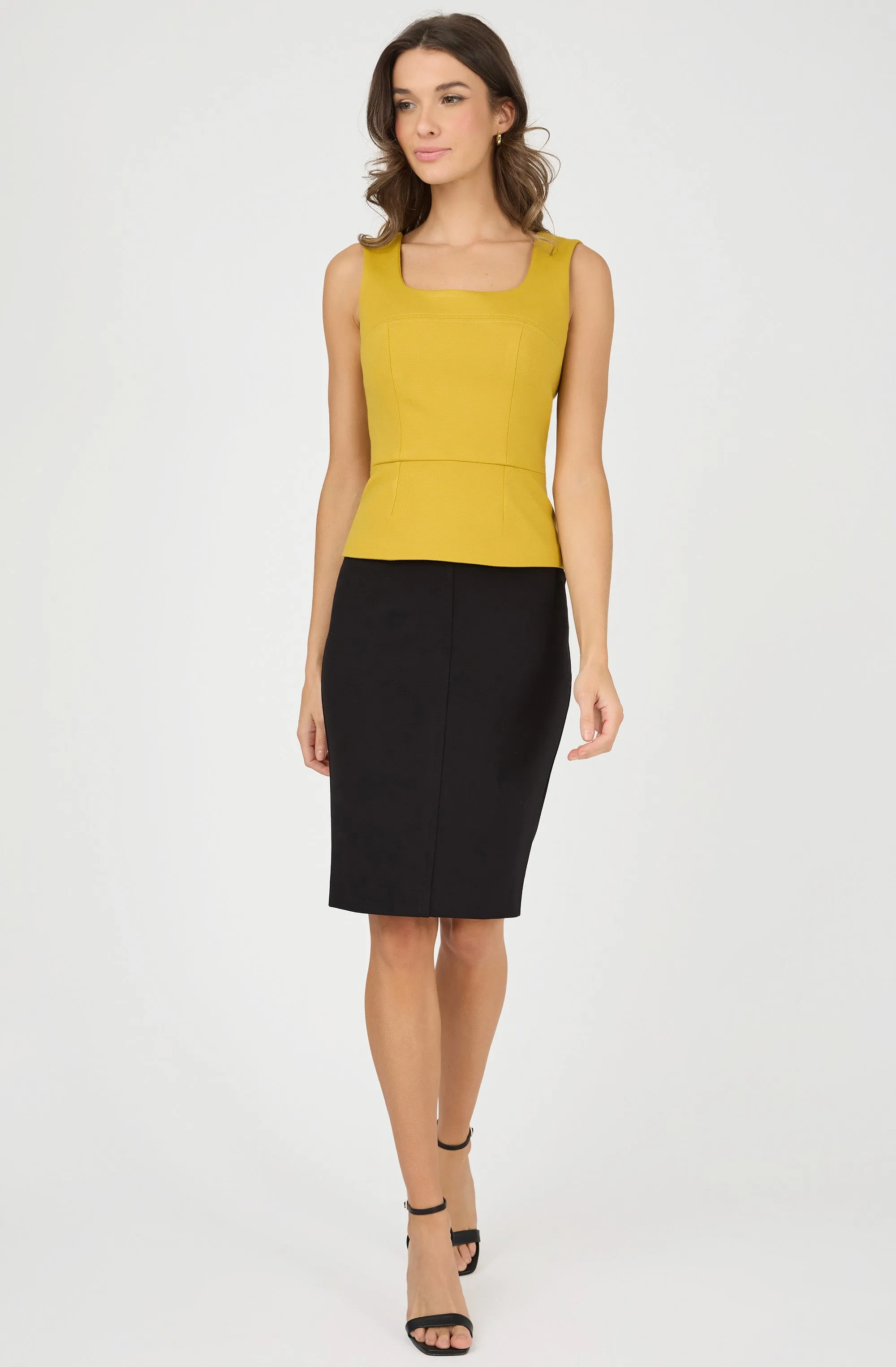 Middle Seam Fitted Pencil Skirt