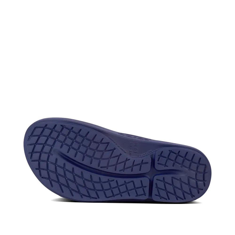 OOfos OOriginal Thong Sandal in Navy