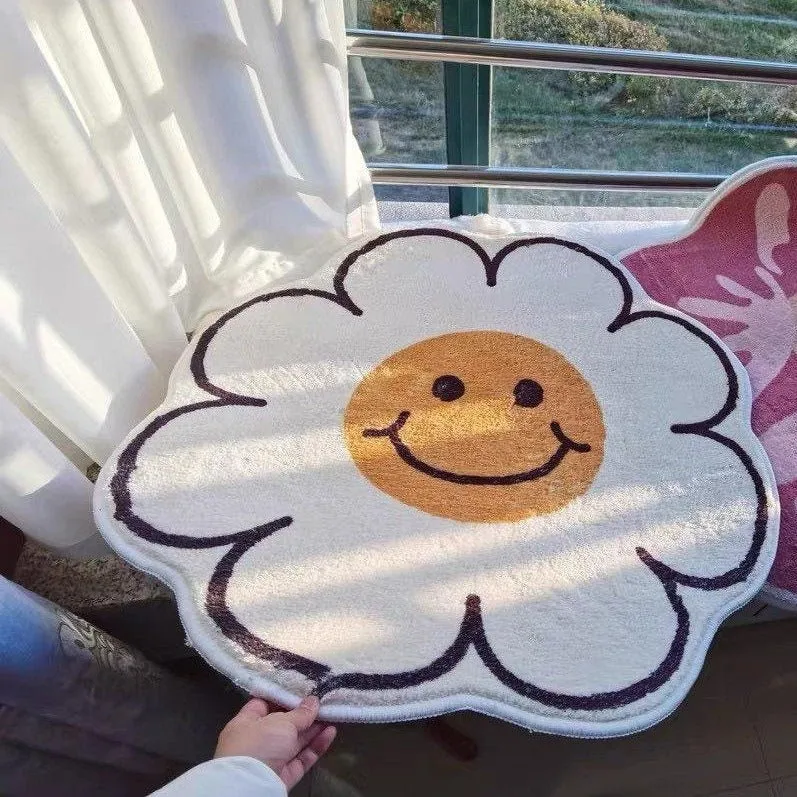 Smiley Daisy Rug