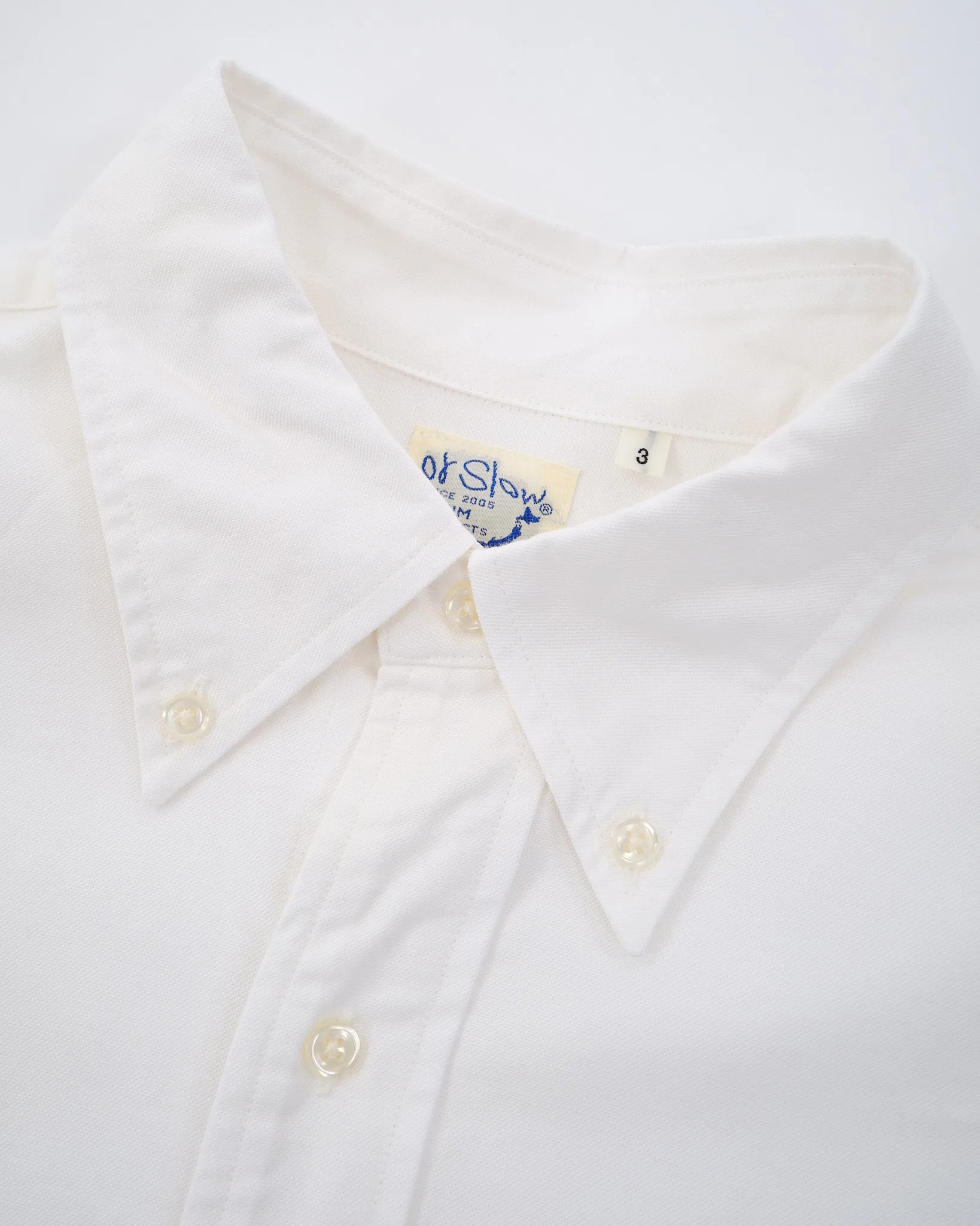 STANDARD OXFORD WHITE BUTTON DOWN SHIRT