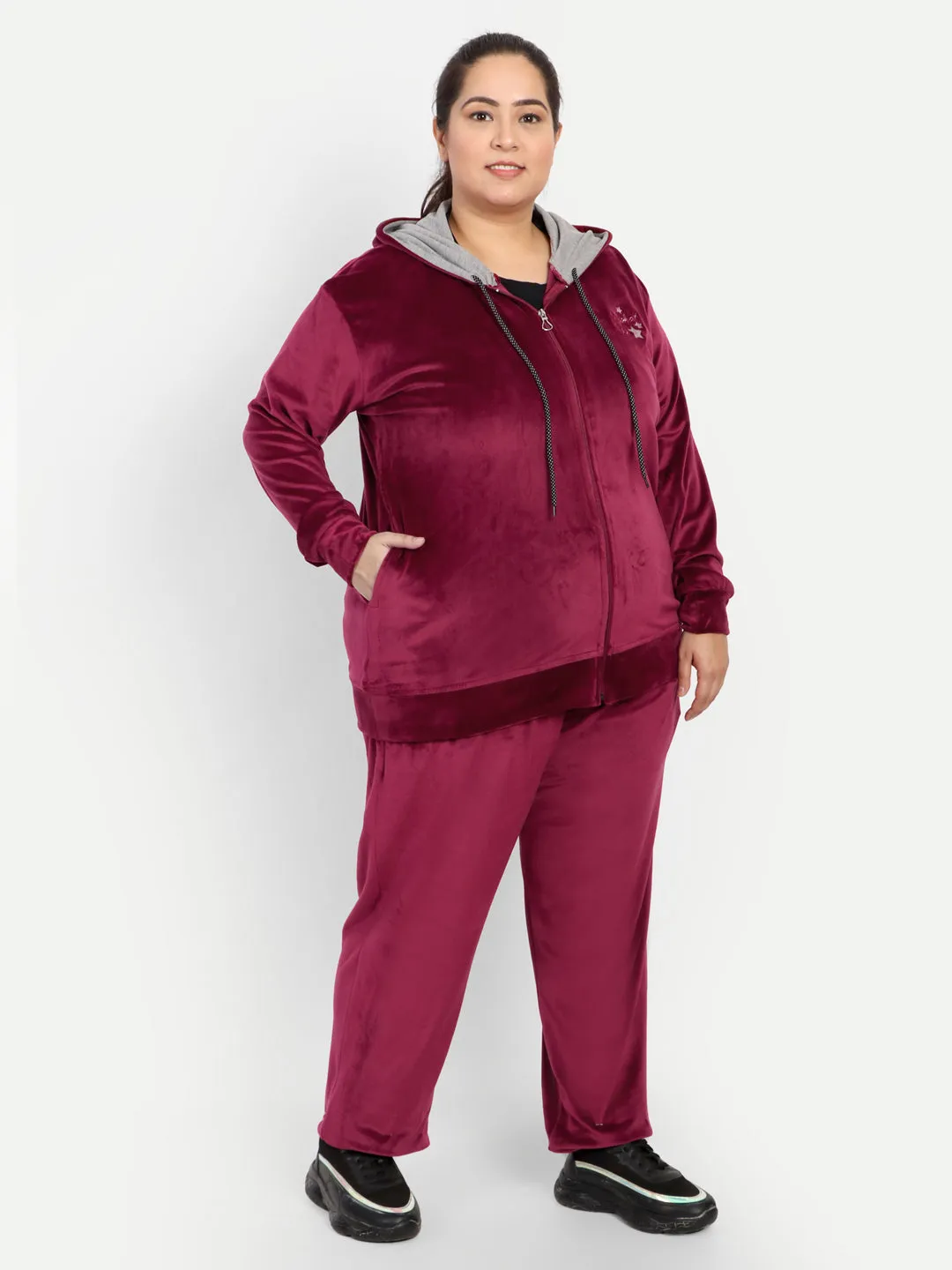 Winter Cotton Velvet Tracksuit For Women - Maroon